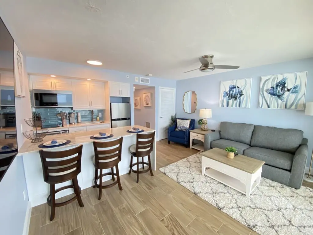 4b45ee4dcd5846ae9c1798609b5918f1 LargeOriginal.jpg