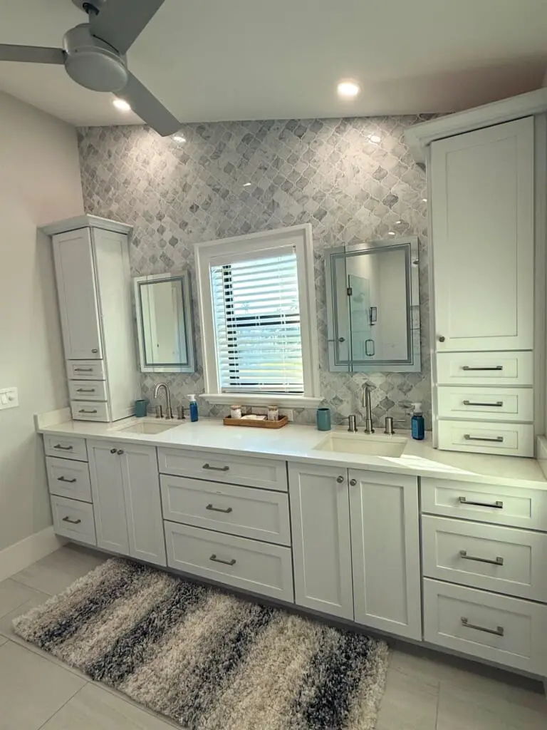 4e6fa040284e447eb1c410895a2fa7ec LargeOriginal.jpg