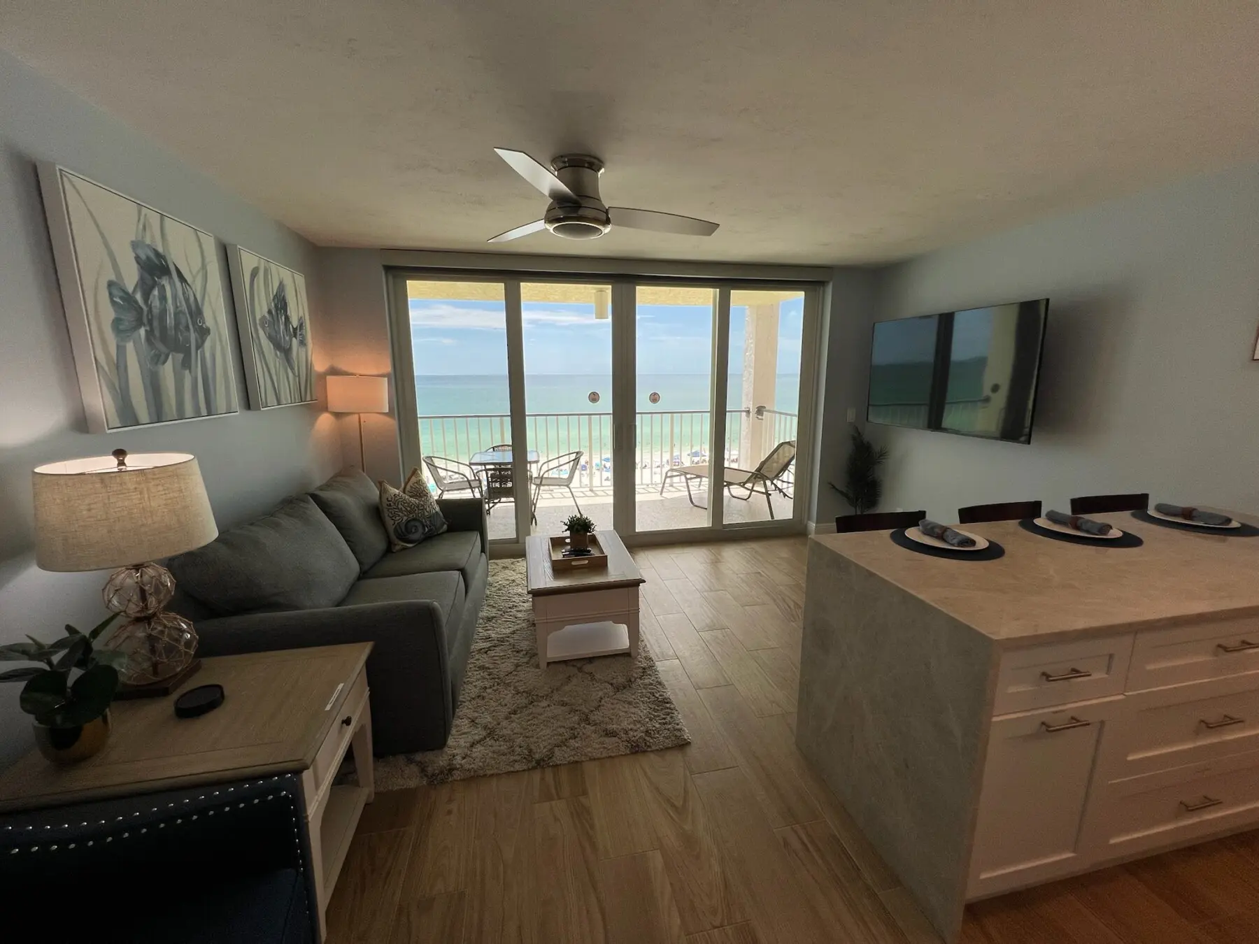 54EF36CA B9D7 4804 8626 B90A1A9B247A IMG 7533 Copy