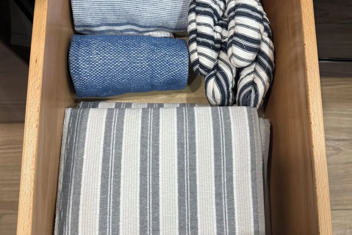 61fc78f6f4074691ab82d025cb11ec98 LargeOriginal.jpg