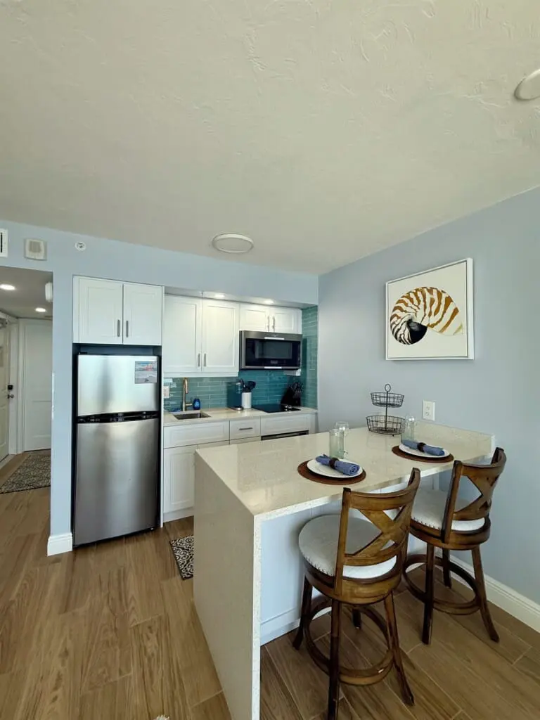 be58ac06979945d09781026a6d1cc7f3 LargeOriginal.jpg