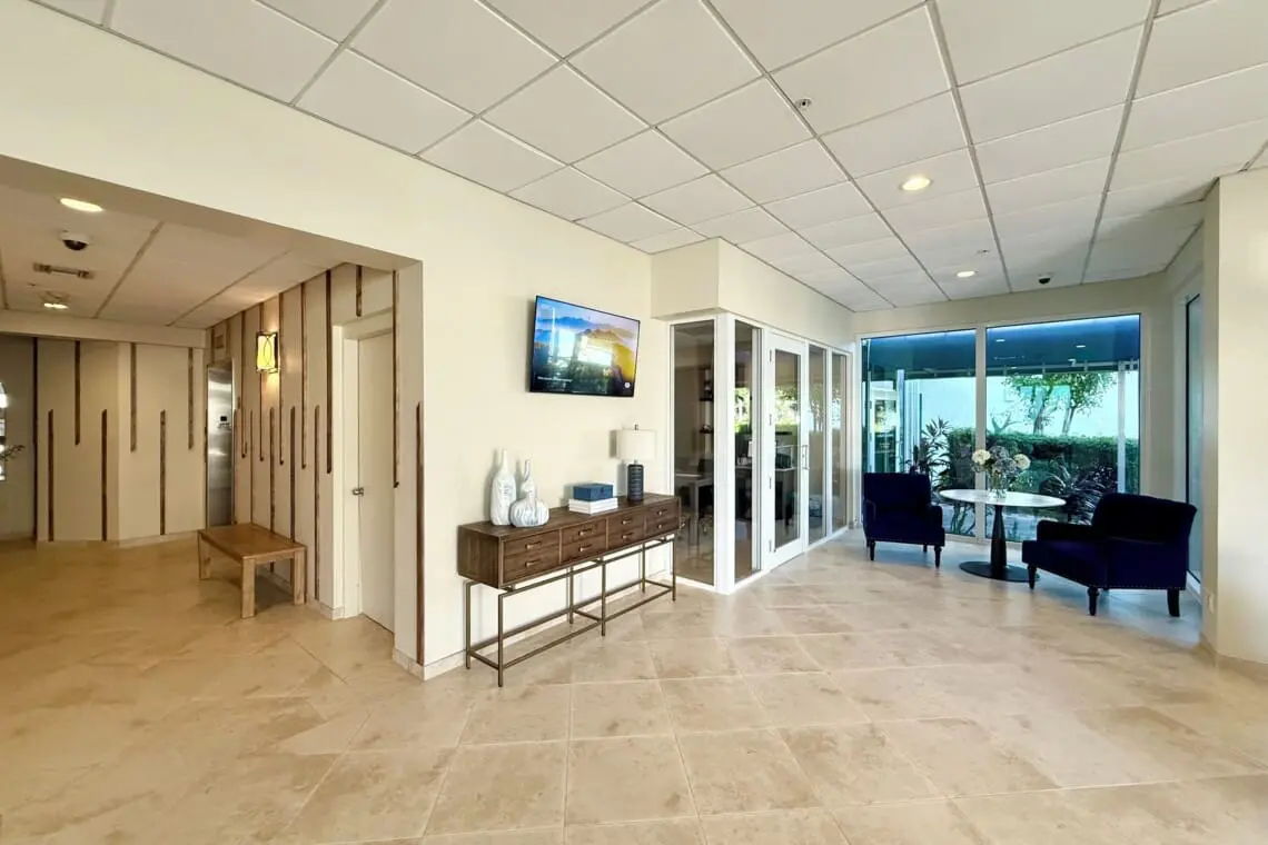 dc716c34b51a4d79864e1f82331e8b5c LargeOriginal.jpg