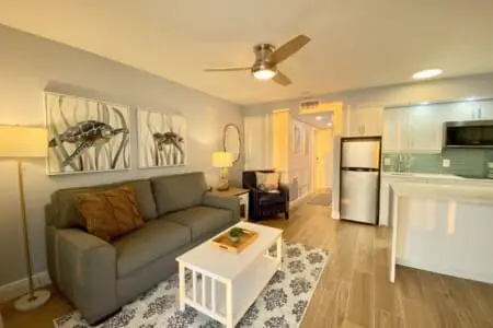 ff90d642f3e14be7b5e0b5a6cf743f0f LargeOriginal.jpg