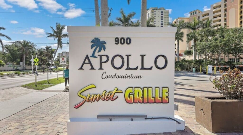 ee3e6aefcda94875b829c7dfa77b51b4.jpg